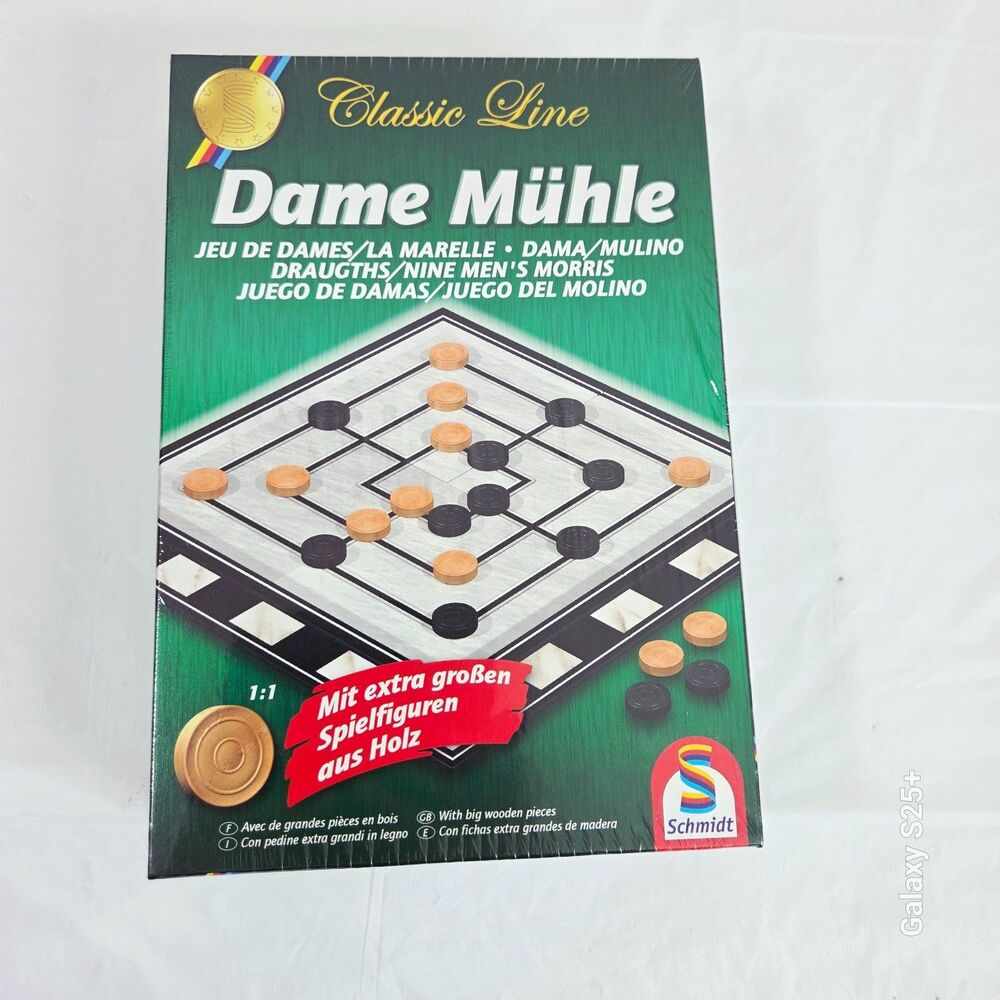 Schmidt Spiele Classic Line Dame Mühle Wooden Board Game Set